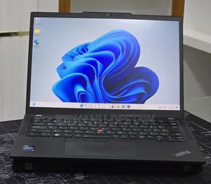 New Laptop Lenovo 16GB Intel Core i5 SSD 512GB