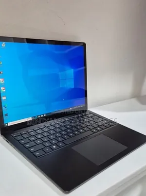 New Laptop Microsoft Surface Laptop 5 16GB Intel Core i7 SSD 512GB