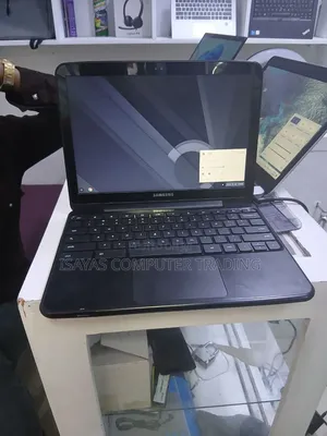 New Laptop Samsung Chromebook 3 11 4GB SSD 32GB