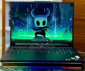 New Laptop Lenovo Legion 7 64GB Intel Core Ultra 9 SSD 2T