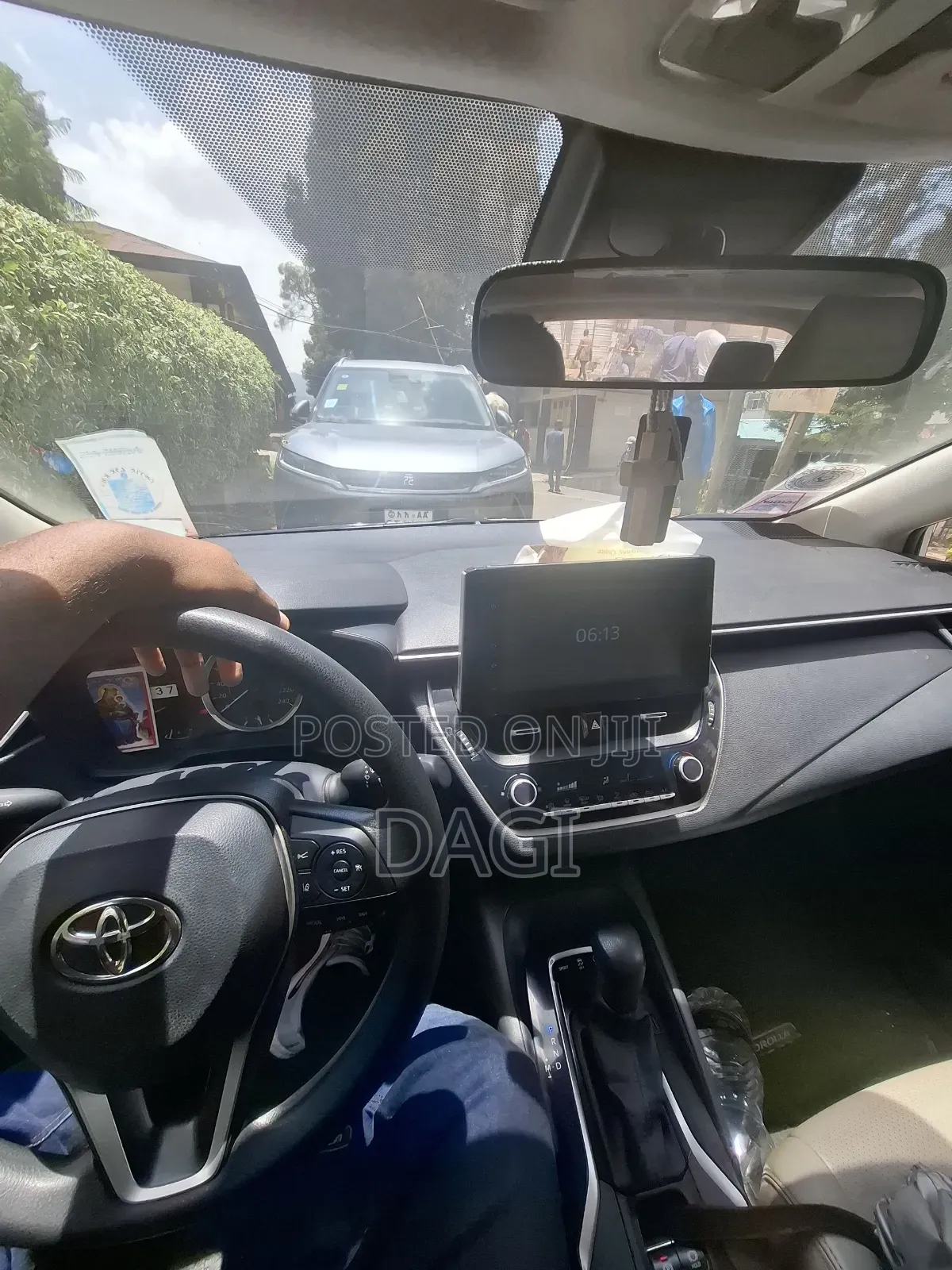 Toyota Corolla 2022 White