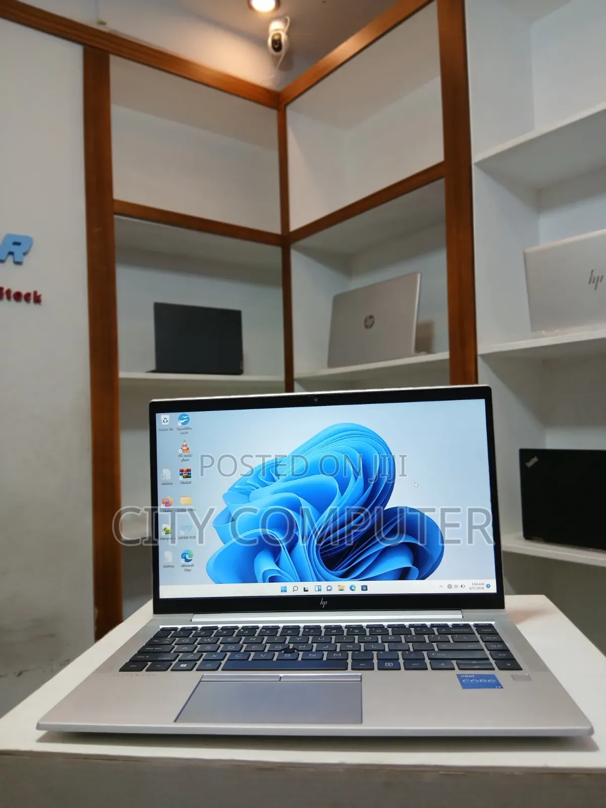 New Laptop HP EliteBook 840 G8 16GB Intel Core i7 SSD 512GB