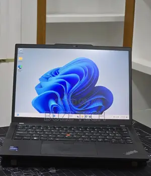 New Laptop Lenovo 16GB Intel Core i5 SSD 512GB