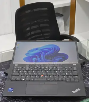 New Laptop Lenovo 16GB Intel Core i5 SSD 512GB