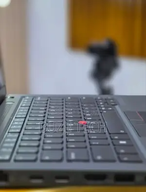 New Laptop Lenovo ThinkPad T14 G4 16GB Intel Core i7 SSD 512GB