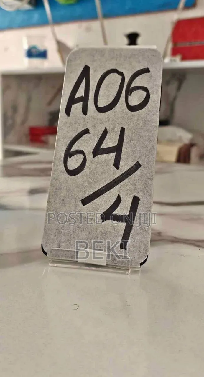 New Samsung Galaxy A06 64 GB Black