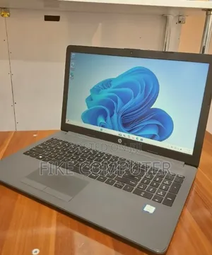 New Laptop HP Stream Notebook 8GB Intel Core i7 SSD 1T