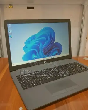 New Laptop HP Stream Notebook 8GB Intel Core i7 SSD 1T