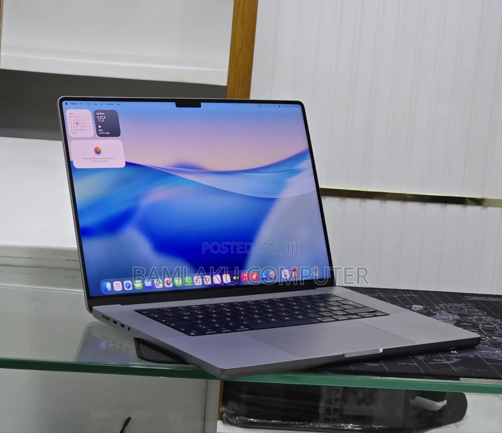 New Laptop Apple MacBook Pro 2021 M1 64GB Apple M1 Max SSD 1T