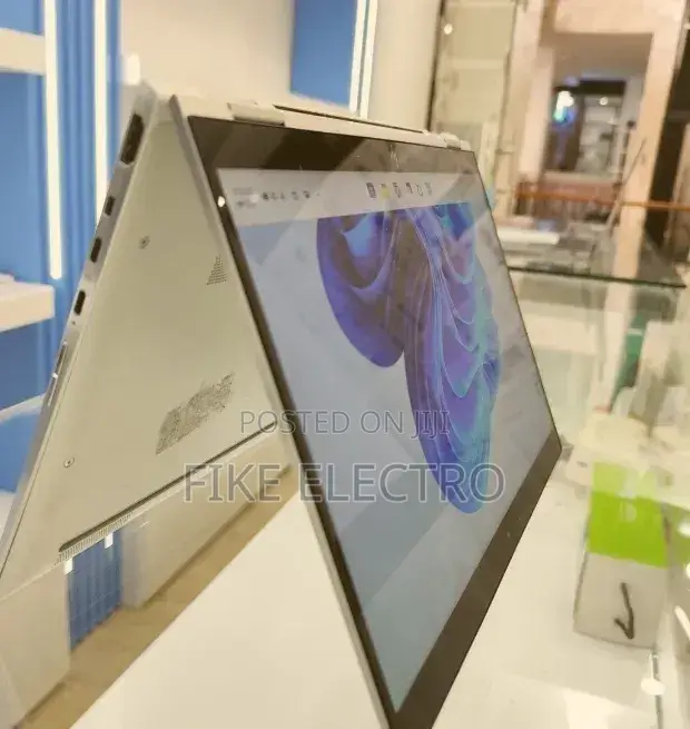 New Laptop HP EliteBook x360 1030 G4 16GB Intel Core i7 SSD 512GB
