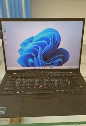 New Laptop Lenovo ThinkPad X1 Carbon 16GB Intel Core i7 SSD 512GB