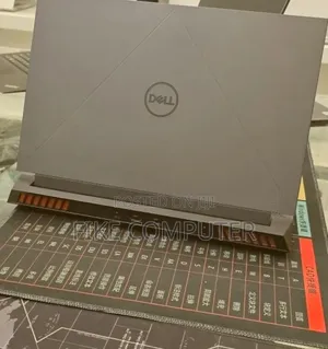 New Laptop Dell G15 5511 16GB Intel Core i7 SSD 1T