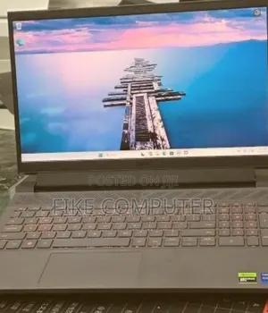 New Laptop Dell G15 5511 16GB Intel Core i7 SSD 1T