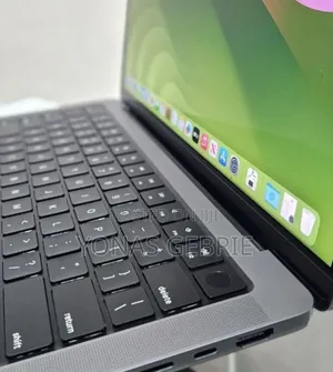 New Laptop Apple MacBook 16GB Apple M1 SSD 512GB