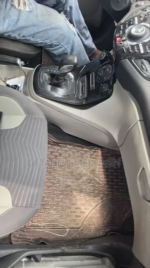 Ford Fiesta 2014 Red