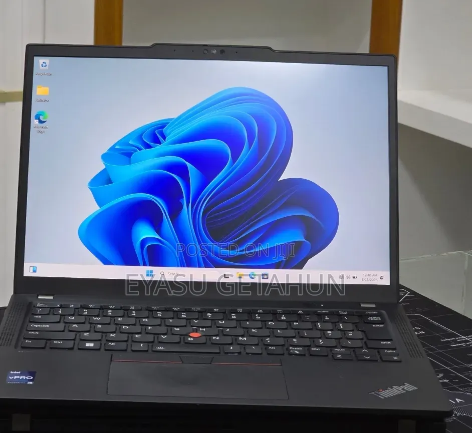 New Laptop Lenovo ThinkPad X13 Gen 4 16GB Intel Core i5 SSD 512GB