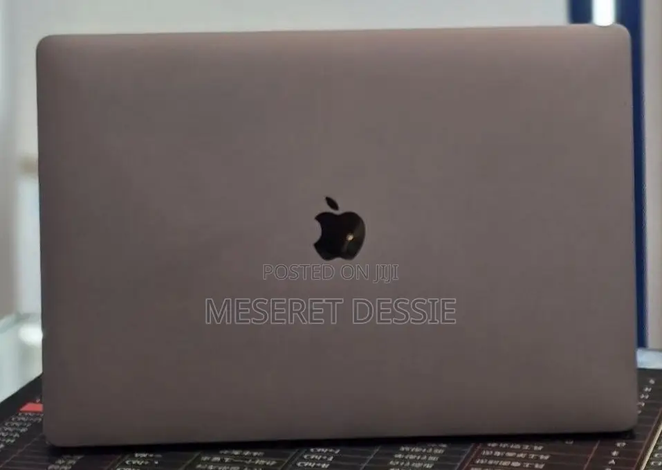 New Laptop Apple MacBook Pro 2019 16GB Intel Core i9 SSD 2T
