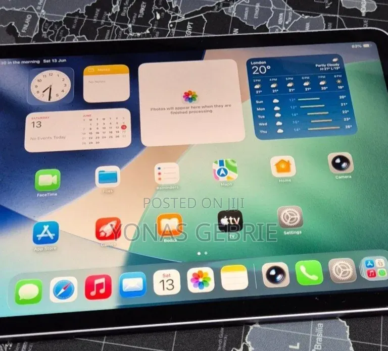 New Apple iPad Air 128 GB
