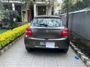 Suzuki Swift 2021 Gray