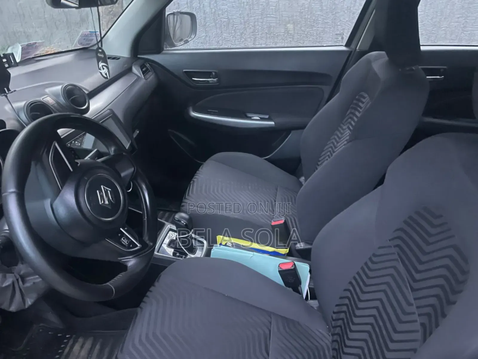 Suzuki Swift 2021 Gray