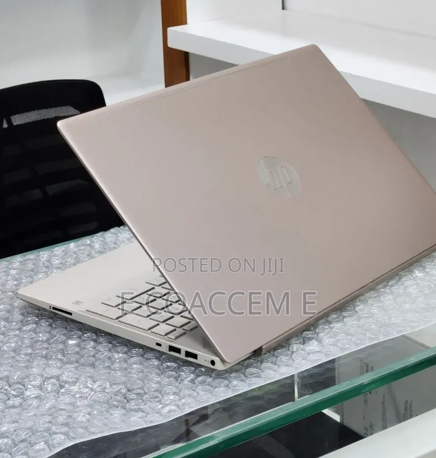 New Laptop HP 8GB Intel Core i5 SSD 512GB