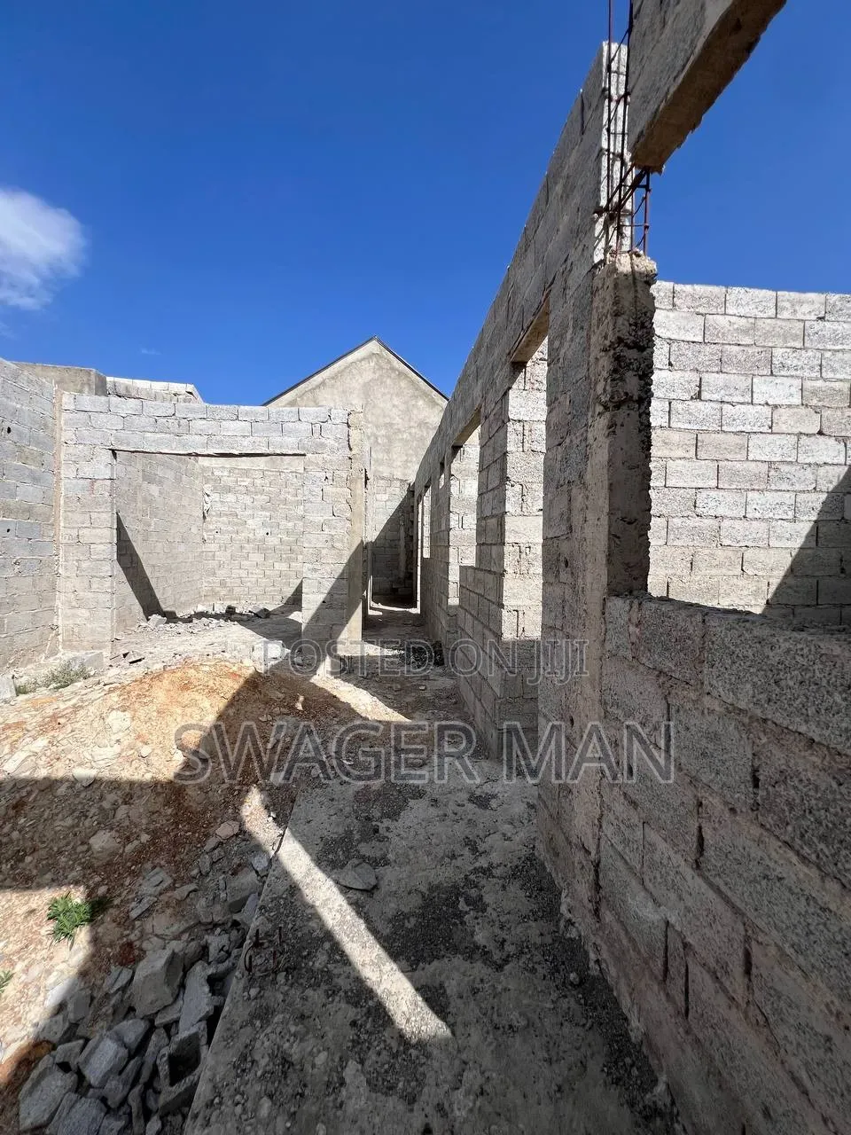4bdrm Villa in Legetafo, Yeka for sale