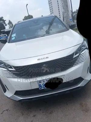 Peugeot 5008 2022 White