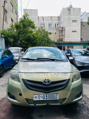 Toyota Yaris 1.3 2008