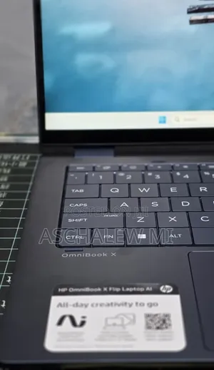 New Laptop HP OmniBook 5 14" 16GB Intel Core Ultra 7 SSD 1T