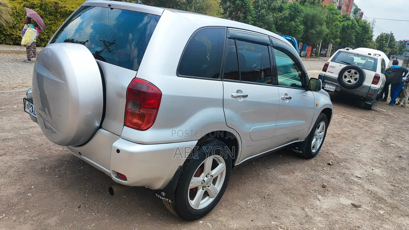 Toyota RAV4 Base AWD 2001 Gray
