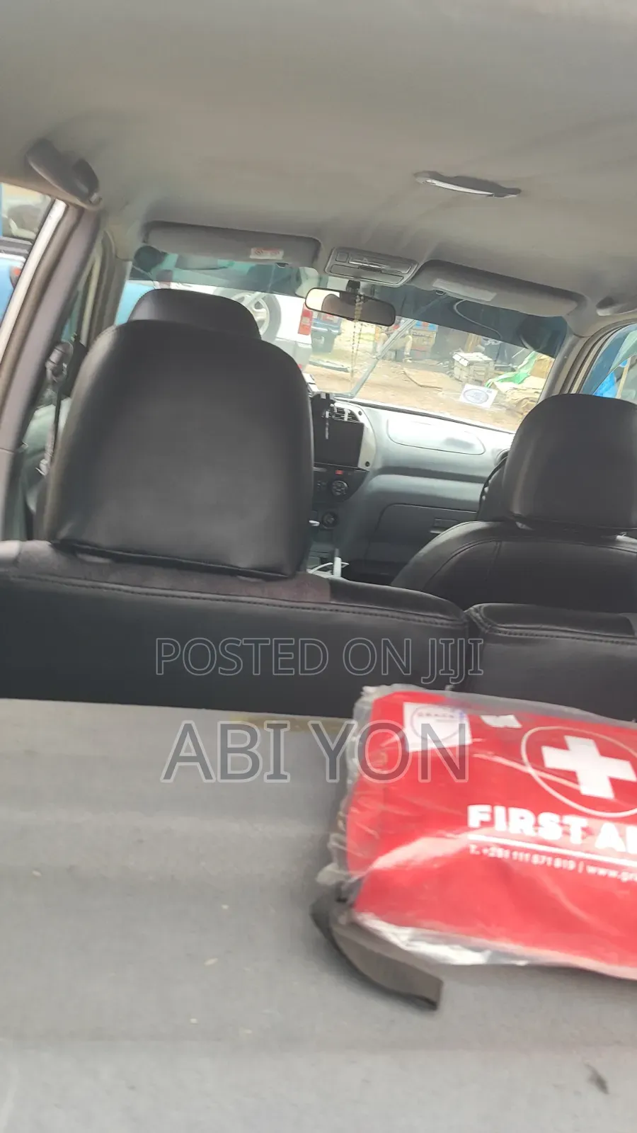 Toyota RAV4 Base AWD 2001 Gray