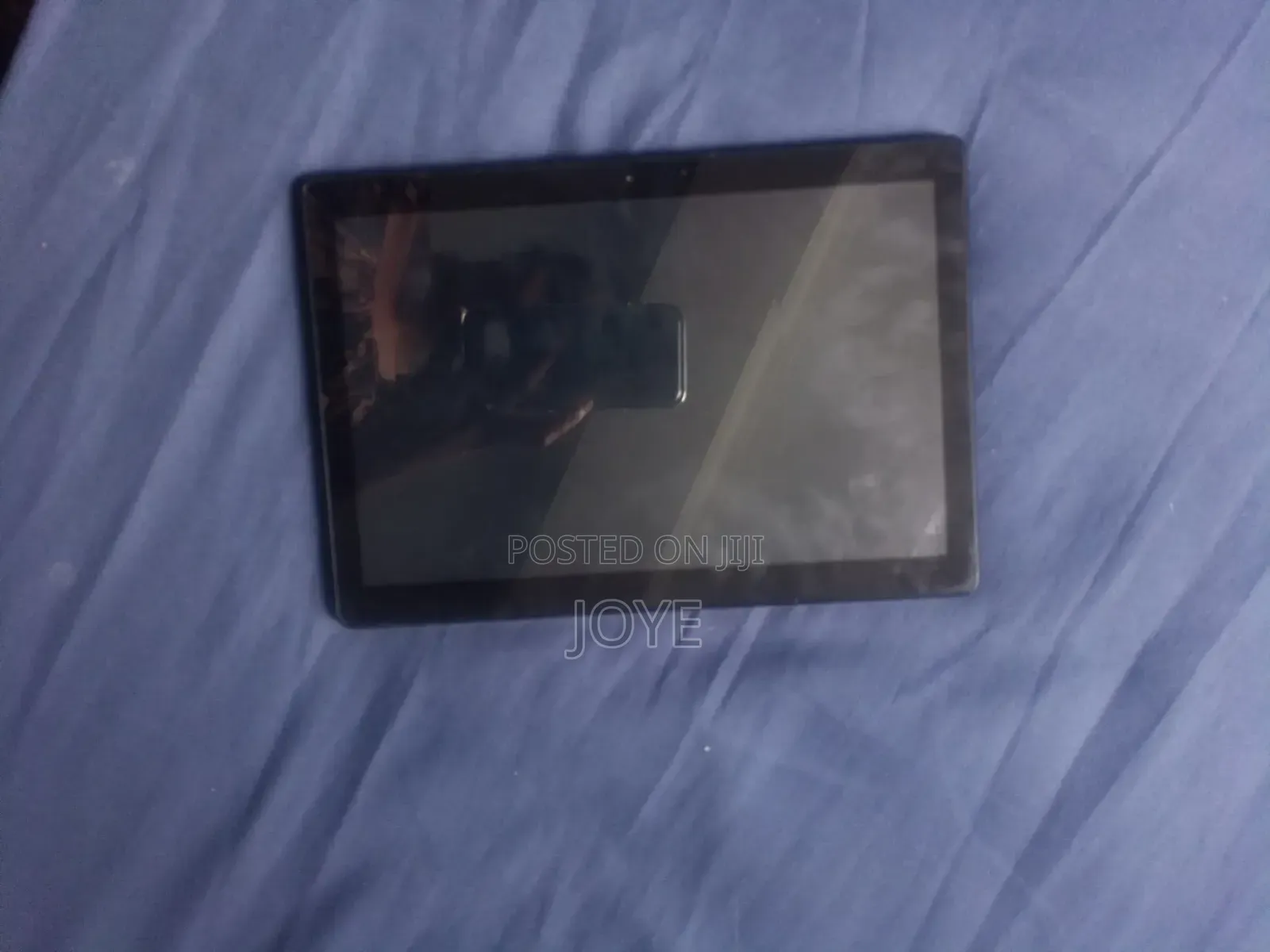 Lenovo ideapad 4 GB Black