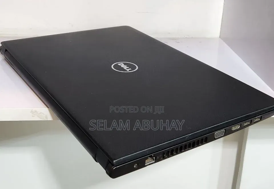 New Laptop Dell Vostro 15 3000 4GB Intel Core i5 HDD 500GB