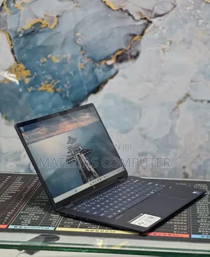 New Laptop HP OmniBook X Flip 14" 16GB Intel Core Ultra 7 SSD 1T