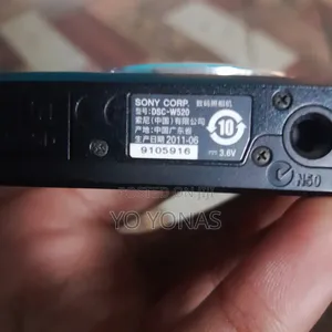 Sony Cybershot DSC-W520