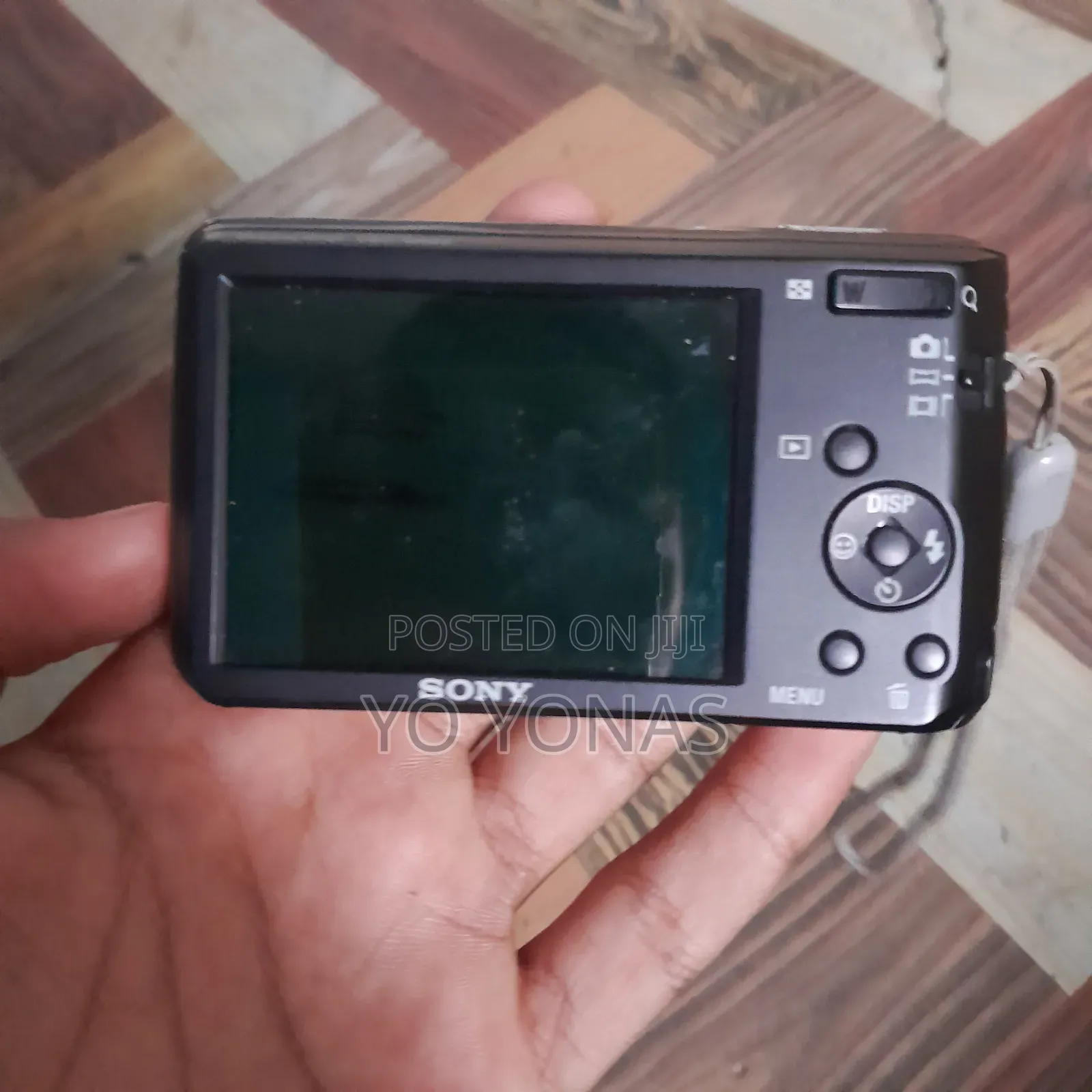 Sony Cybershot DSC-W520