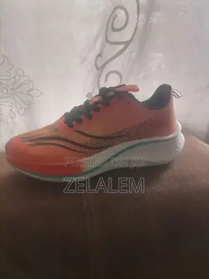 Running Shoes Best Quality