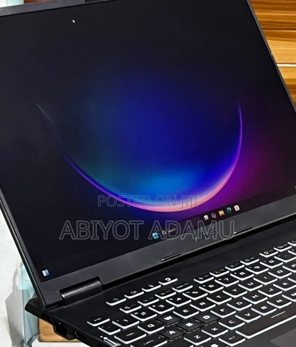 New Laptop Asus TUF Gaming F16 16GB Intel Core i7 SSD 1T