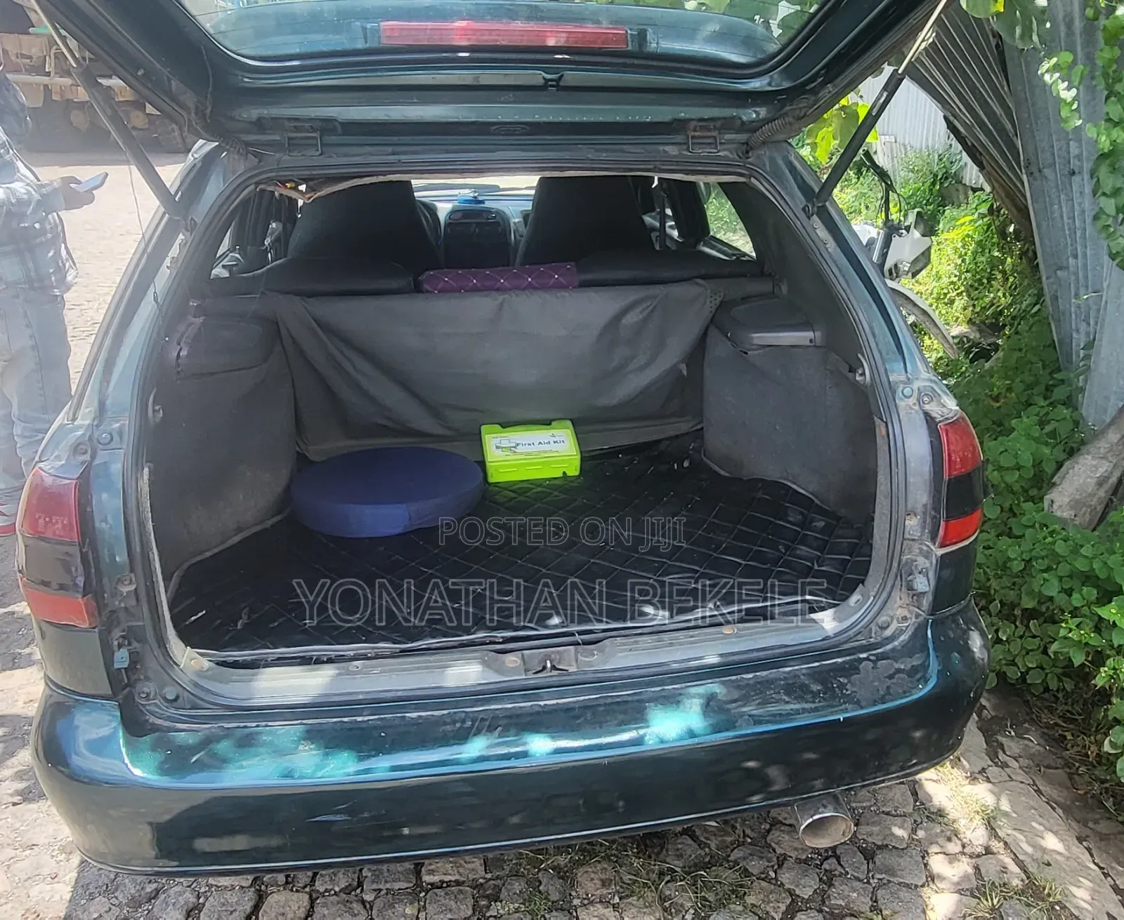 Suzuki Esteem 2000 Green