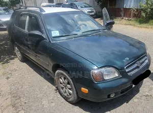 Suzuki Esteem 2000 Green