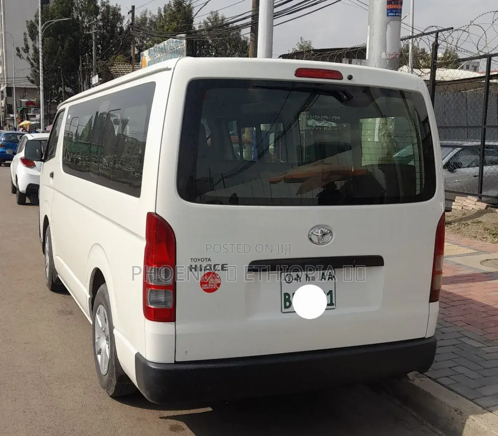 Toyota Grand HiAce 2020 White