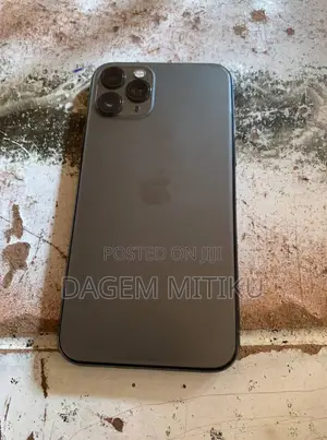 Apple iPhone 11 Pro 64 GB Gray