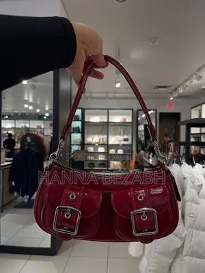 Trendy Women's Handbag | Stylish High Quality