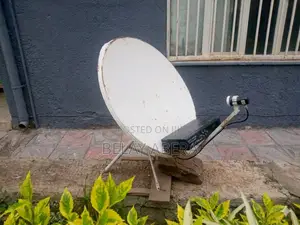 Decoder With Dish And Wire With In 15 Meter