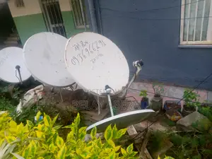 Decoder With Dish And Wire With In 15 Meter
