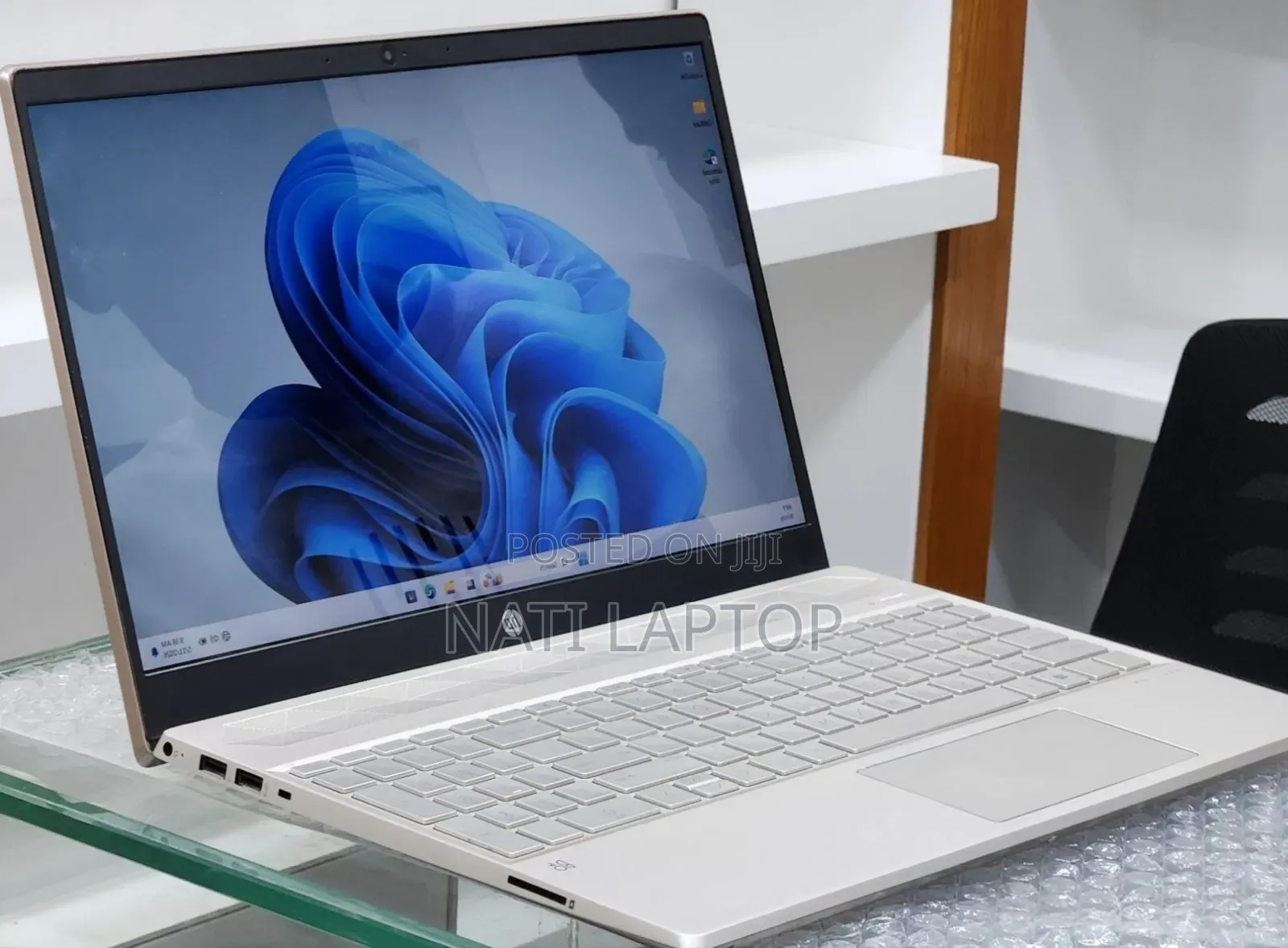 New Laptop HP Pavilion 15 8GB Intel Core i5 SSD 512GB