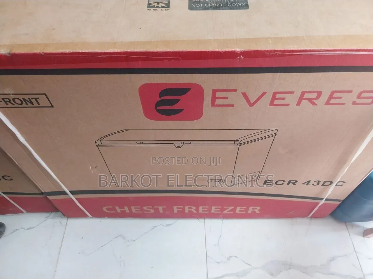 Everest Chest Freezer Model Ecr 43dc Dip Freezer