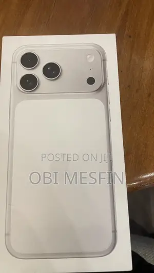 New Apple iPhone 17 Pro Max 256 GB Silver