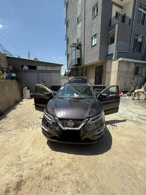 Nissan Qashqai 2018 Brown