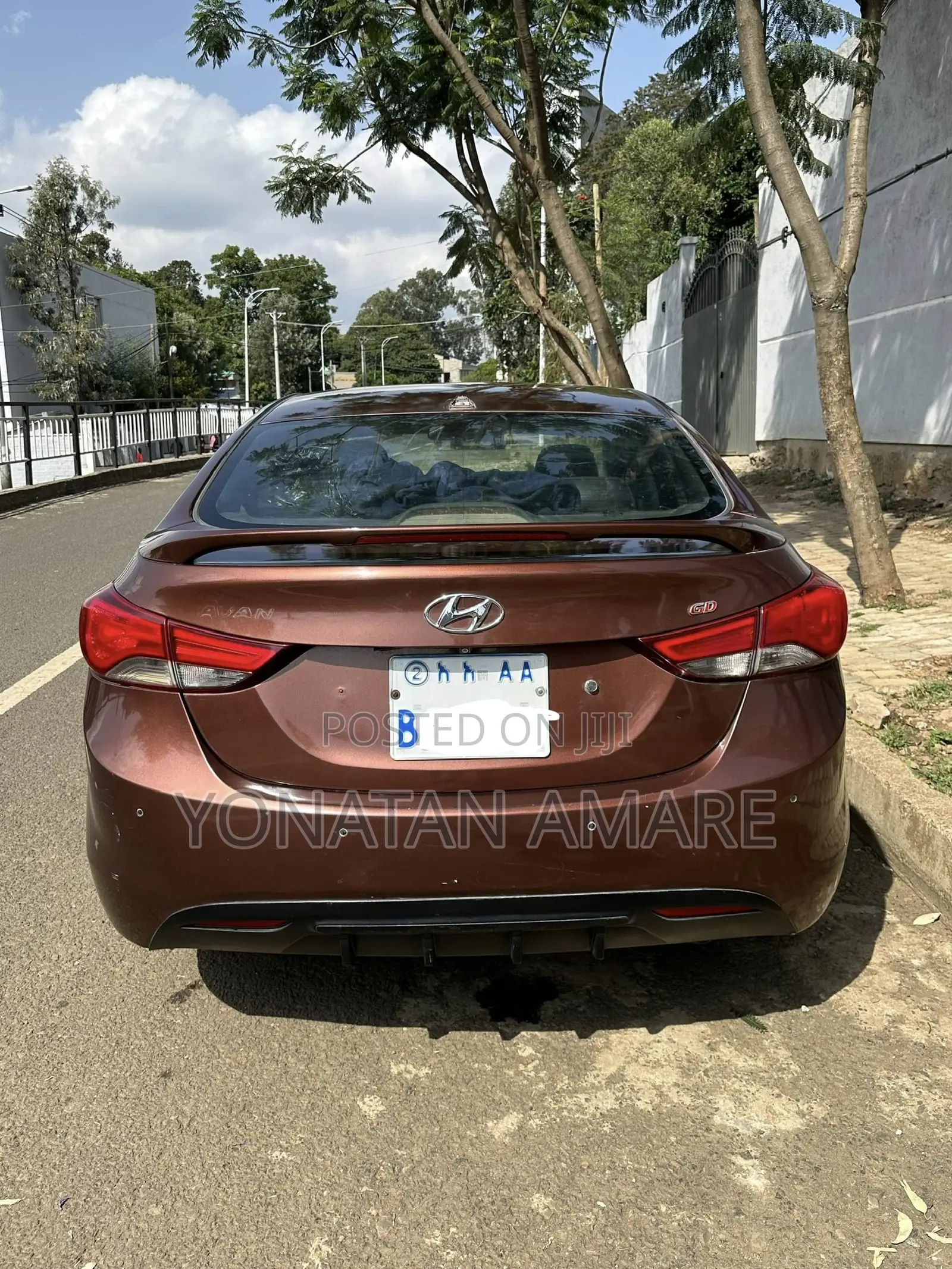 Hyundai Avante 2013 Burgundy